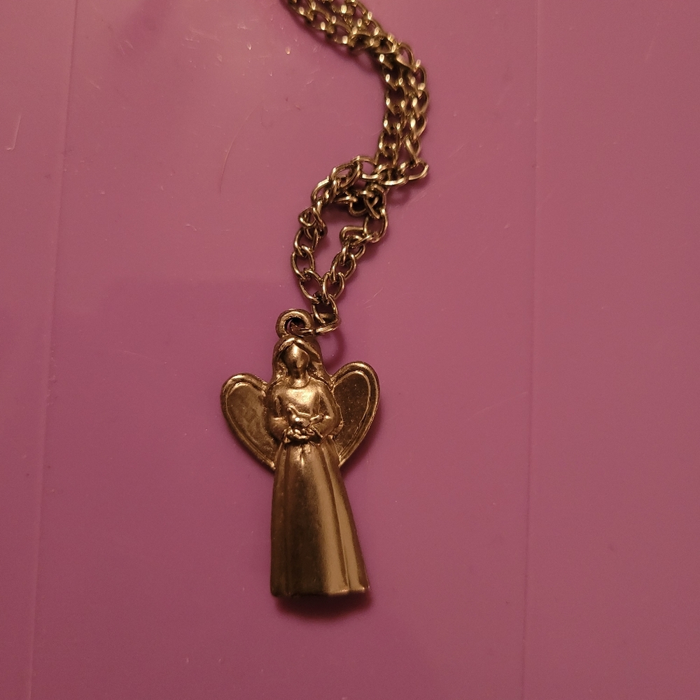 Sweet angel necklace